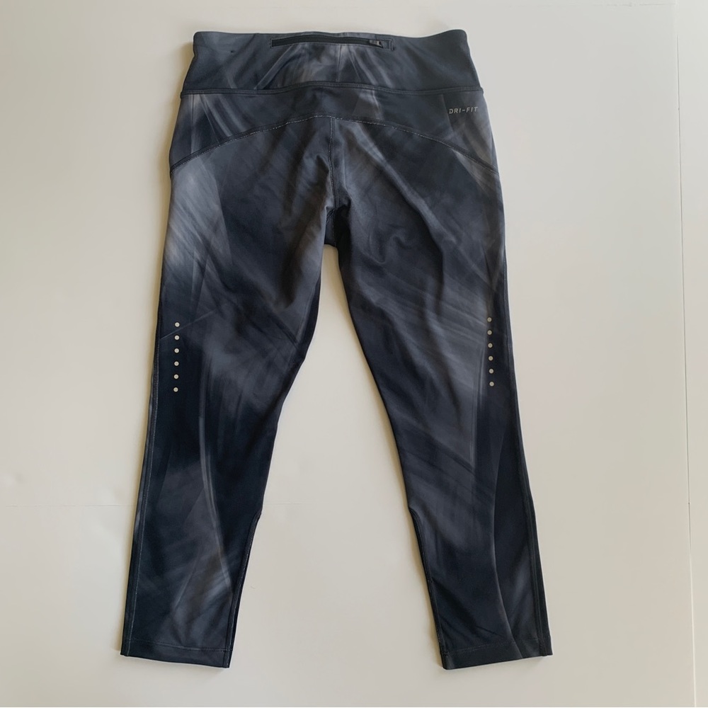 Nike Dri-FIT Training Leggings | Black Gray Abstract | Size S | EUC - Picture 6 of 7